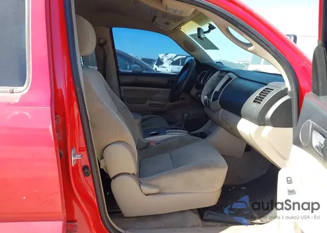 2008 Toyota Tacoma Prerunner V6 from USA, damaged, VIN 3TMJU62N98M055270